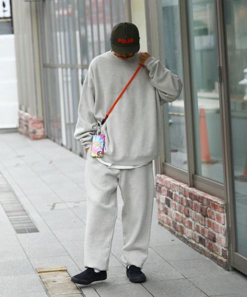 FREAK'S STORE（フリークスストア）の「限定展開 12oz ヘビーウェイト ビッグシルエット クルーネックスウェット（スウェット・メンズ・ブラック/ネイビー/ブラウン/アッシュグレー/グレイッシュベージュ/スミクロ/グリーン/杢グレー/バーガンディー・SMALL/MEDIUM/LARGE/X-LARGE）」の12枚目の写真