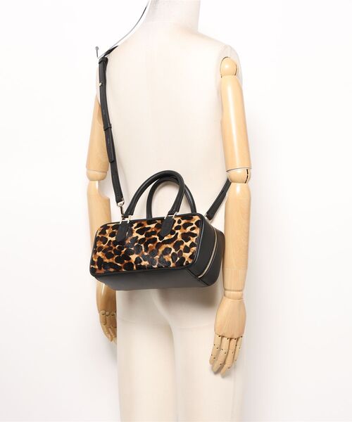 LORISTELLA(ロリステッラ)の「【LORISTELLA】レオパード柄ヘアカーフハンドバッグ(Q56474)(ハンドバッグ・レディース・マルチ・ALL)」の5枚目の写真