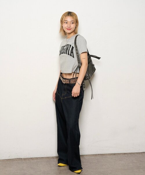 WHO'S WHO gallery（フーズフーギャラリー）の「KOOKYN CITYロゴTEE（Tシャツ/カットソー・レディース・ネイビー/ホワイト/グレー・X-SMALL）」の21枚目の写真