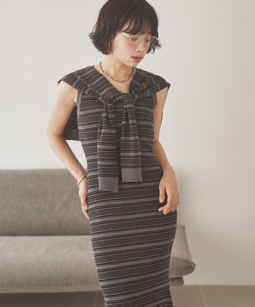 LAULEN(ローレン)の「shawl random border one piece /ショールランダムボーダーワンピース(ワンピース・レディース・ブラック/チャコールグレー・FREE)」の5枚目の写真