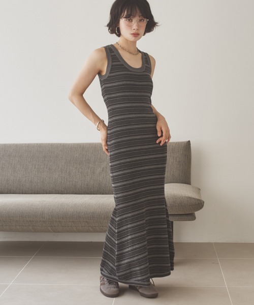 LAULEN(ローレン)の「shawl random border one piece /ショールランダムボーダーワンピース(ワンピース・レディース・ブラック/チャコールグレー・FREE)」の9枚目の写真