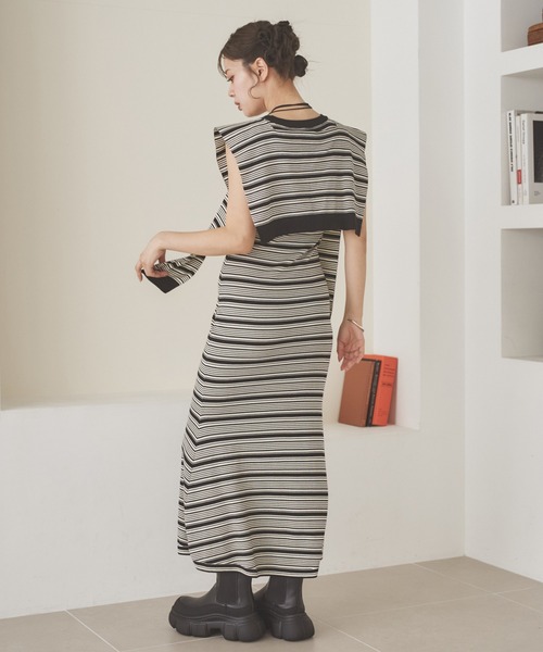 LAULEN(ローレン)の「shawl random border one piece /ショールランダムボーダーワンピース(ワンピース・レディース・ブラック/チャコールグレー・FREE)」の14枚目の写真