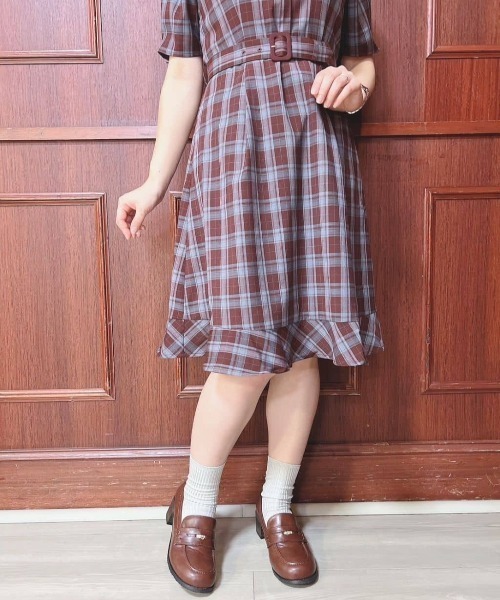 F i.n.t（フィント）の「タイ付きダブルカラーチェックワンピース（ワンピース・レディース・ブラック/ボルドー・FREE）」の20枚目の写真