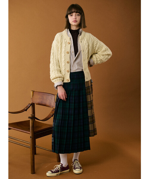 GYMPHLEX（ジムフレックス）の「Gymphlex | コットンストライプ ショートボタンダウン長袖シャツ WOMEN（シャツ/ブラウス・レディース・ベージュ系その他・12）」の16枚目の写真