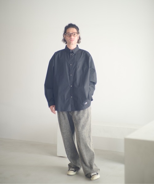 ADAM PATEK（アダムパテック）の「ADAMPATEK/James Fabric typewriter shirt/ジェームスファブリック刺繍入りタイプライターシャツ（シャツ/ブラウス・メンズ・ブラック/ホワイト/ベージュ・1/2）」の12枚目の写真