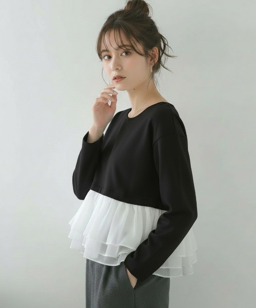 Lateru(ラテル)の「長袖トレーナー フリル レイヤード スウェット(Tシャツ/カットソー・レディース・グレー/ホワイト/ブラック・フリー)」の1枚目の写真