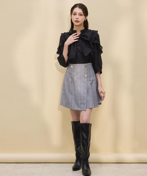 SWINGLE（スウィングル）の「金ボタンアシメプリーツスカート（スカート・レディース・ダークブルー/ブラック系その他5・SMALL/MEDIUM）」の7枚目の写真