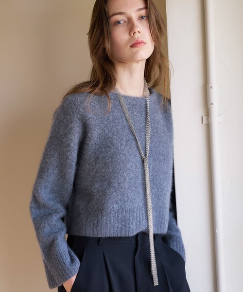 qualite(カリテ)の「「上質な肌ざわり」フォックスウールショートプルオーバー/ニット/秋服/冬服/バーガンディ/ハイゲージニット(ニット/セーター・レディース・チャコールグレー/グリーン/アイボリー/ワイン・フリー)」の1枚目の写真