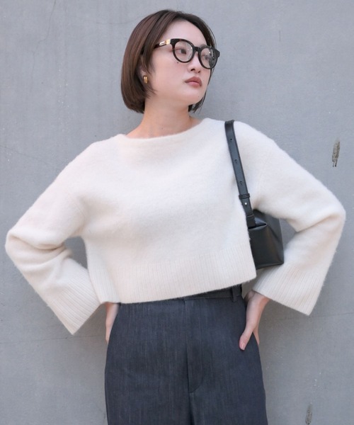 qualite(カリテ)の「「上質な肌ざわり」フォックスウールショートプルオーバー/ニット/秋服/冬服/バーガンディ/ハイゲージニット(ニット/セーター・レディース・チャコールグレー/グリーン/アイボリー/ワイン・フリー)」の3枚目の写真