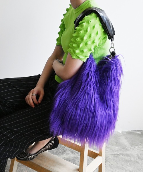 Magine(マージン)の「cheek チーク monster one shoulder/モンスター ワンショルダー(ショルダーバッグ・レディース・サックスブルー/ピンク/パープル/イエロー・FREE)」の3枚目の写真