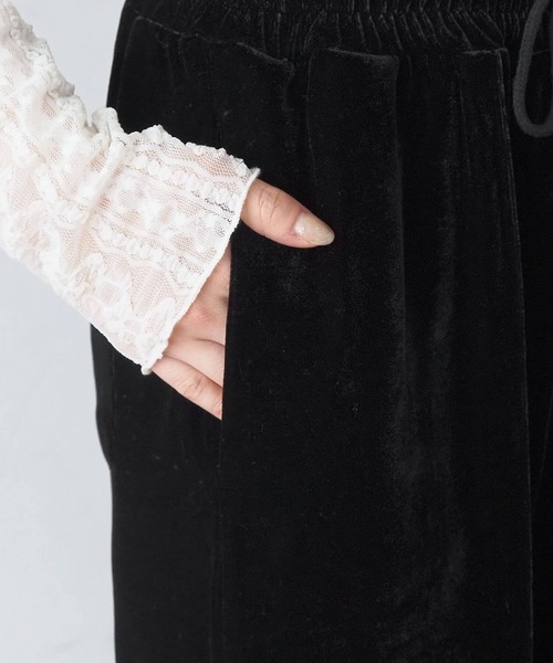 tiptop（ティップトップ）の「ベロアピンタックワイドパンツ（スウェットパンツ・レディース・グレー/ブラック・FREE）」の12枚目の写真