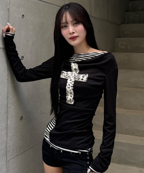 ZIPPER CLUB(ZIPPER CLUB ジッパークラブ)の「fuwafuwa zip layered top(Tシャツ/カットソー・レディース・ブラック・SMALL/LARGE/MEDIUM)」の5枚目の写真