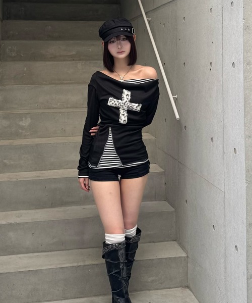 ZIPPER CLUB(ZIPPER CLUB ジッパークラブ)の「fuwafuwa zip layered top(Tシャツ/カットソー・レディース・ブラック・SMALL/LARGE/MEDIUM)」の6枚目の写真