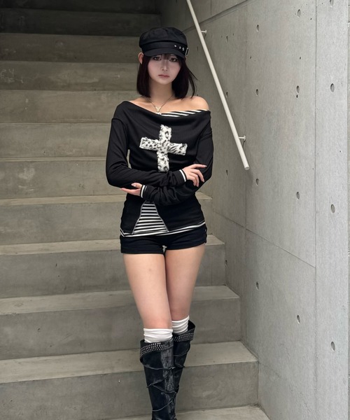 ZIPPER CLUB(ZIPPER CLUB ジッパークラブ)の「fuwafuwa zip layered top(Tシャツ/カットソー・レディース・ブラック・SMALL/LARGE/MEDIUM)」の9枚目の写真