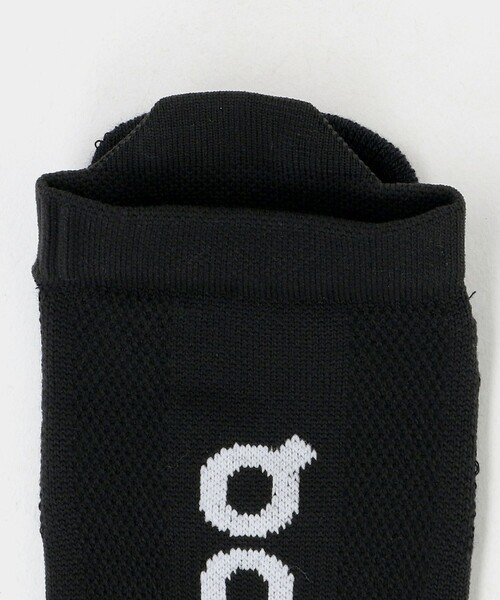 On(オン)の「<On>Core Run Sock Low 2P/2パック ローソックス(ソックス/靴下・メンズ・ブラック/ホワイト・M/S)」の10枚目の写真
