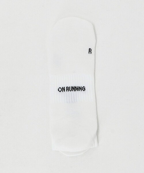 On(オン)の「<On>Core Run Sock Low 2P/2パック ローソックス(ソックス/靴下・メンズ・ブラック/ホワイト・M/S)」の18枚目の写真