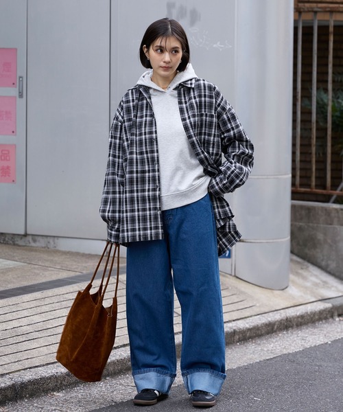 【美品】 theory ワイドデニムパンツ 26 アイスブルー 美品】 theory ワイドデニムパンツ 26 アイスブルー Theory アイス