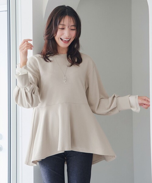 Tiaclasse(ティアクラッセ)の「【吸水発熱】袖口ドッキングカットソープルオーバー(Tシャツ/カットソー・レディース・ベージュ/グレー/ブラック・XL/XXL)」の10枚目の写真