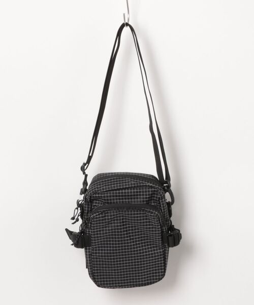 Gramicci（グラミチ）の「【RES】【GRAMICCI(グラミチ) 】RIPSTOP MINI SHOULDER BAG（ショルダーバッグ・メンズ・ブラック・FREE）」の14枚目の写真