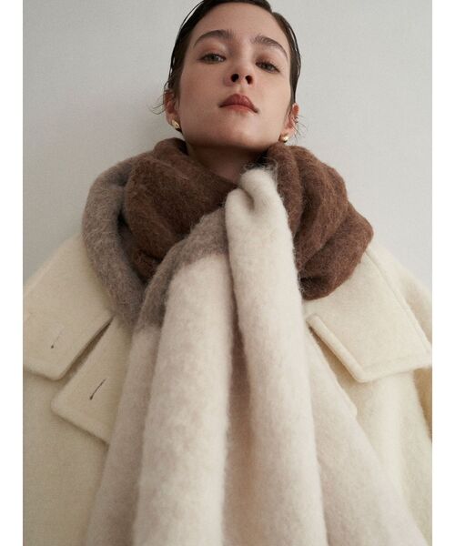 ELENDEEK(エレンディーク)の「マルチカラーストール(ストール/ショール・レディース・ブルー/ブラウン・FREE)」の4枚目の写真