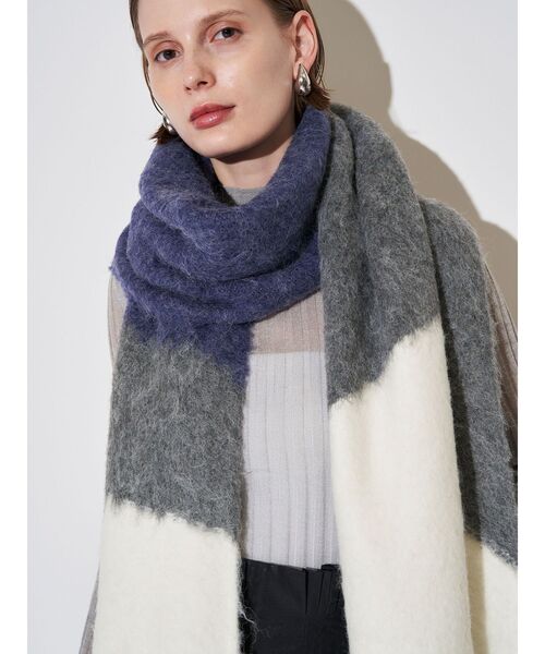 ELENDEEK(エレンディーク)の「マルチカラーストール(ストール/ショール・レディース・ブルー/ブラウン・FREE)」の7枚目の写真