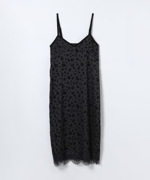 JEANASIS（ジーナシス）の「レーストリムサテンキャミドレス/604736（ワンピース・レディース・オフホワイト/ブラック系その他・FREE）」の17枚目の写真