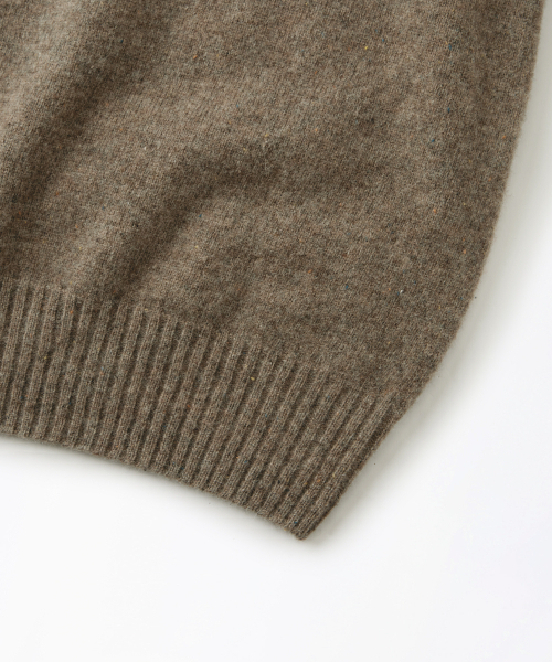 OUTSTANDING(アウトスタンディング)の「PURE WOOL WHOLEGARMENT KNIT_MELANGE BROWN(ニット/セーター・メンズ・その他・SMALL/MEDIUM/LARGE)」の5枚目の写真