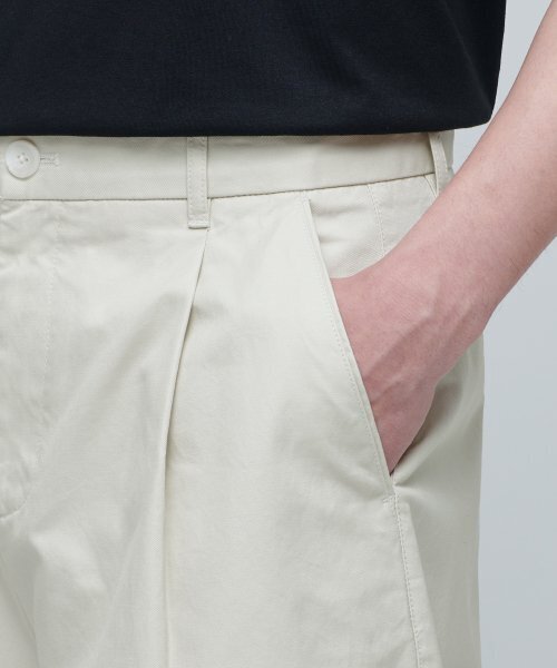 MUSINSA STANDARD（ムシンサスタンダード）の「コットンワイドバミューダショーツ[クリーム]（その他パンツ・メンズ・その他・36/34/30/31/33/28/29/27/32/38）」の5枚目の写真