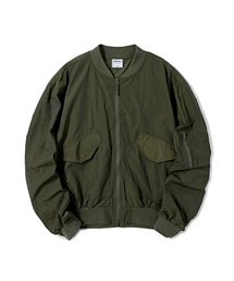 Verdnt（バーダント）の「シャーリングナイロンクロップジャケット[カーキ]（ナイロンジャケット）」