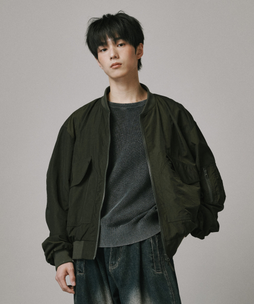 Verdnt（バーダント）の「シャーリングナイロンクロップジャケット[カーキ]（ナイロンジャケット・レディース・カーキ・SMALL/MEDIUM/LARGE）」の8枚目の写真