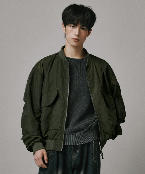 Verdnt（バーダント）の「シャーリングナイロンクロップジャケット[カーキ]（ナイロンジャケット・レディース・カーキ・SMALL/MEDIUM/LARGE）」の9枚目の写真