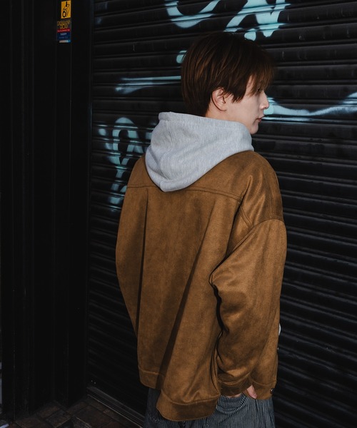 improves(インプローブス)の「スエードタッチ トラッカージャケット(ブルゾン・メンズ・キャメル/ブラウン/ベージュ・LARGE/MEDIUM)」の13枚目の写真