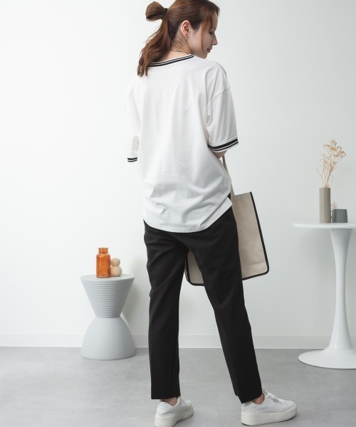 aity(アイティ)の「配色袖リブライン入りTシャツ 夏服(Tシャツ/カットソー・レディース・ブラック/ホワイト・M~L/LL~3L/4L~5L)」の20枚目の写真
