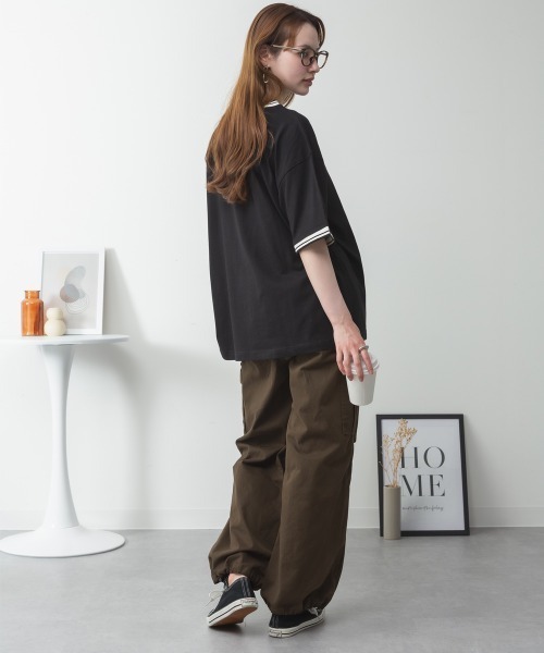 aity(アイティ)の「配色袖リブライン入りTシャツ 夏服(Tシャツ/カットソー・レディース・ブラック/ホワイト・M~L/LL~3L/4L~5L)」の15枚目の写真