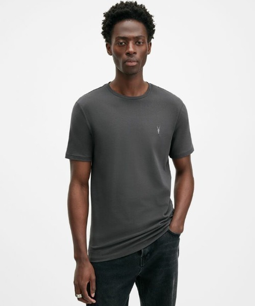 ALLSAINTS(オールセインツ)の「ALLSAINTS BRACE SS CREW(Tシャツ/カットソー・メンズ・ダークグレー・X-SMALL/X-LARGE/SMALL/MEDIUM)」の1枚目の写真