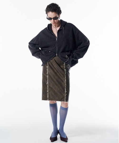 JOSE MOON（ジョゼムーン）の「FAUX LEATHER TIGHT SKIRT/フォーレザータイトスカート（スカート・レディース・ブラック/カーキ・36/38）」の15枚目の写真