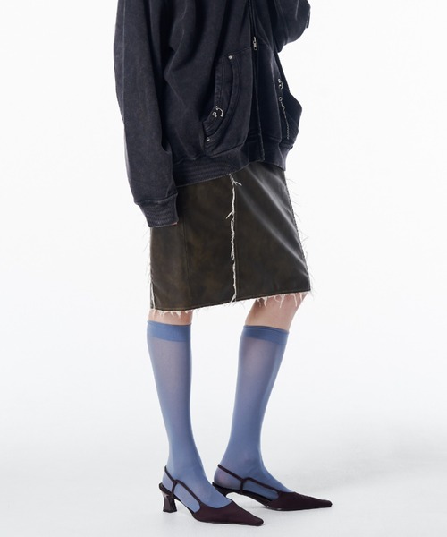 JOSE MOON（ジョゼムーン）の「FAUX LEATHER TIGHT SKIRT/フォーレザータイトスカート（スカート・レディース・ブラック/カーキ・36/38）」の14枚目の写真