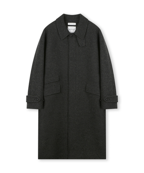 BESLOW(ビースロー)の「OVERSIZED HERRINGBONE ALPACA BALMACAAN COAT CHARCOAL HERRINGBONE(チェスターコート・メンズ・その他・SMALL/MEDIUM/LARGE/X-LARGE/X-SMALL)」の1枚目の写真