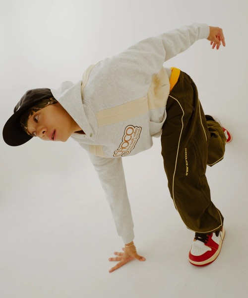 パンツ chocolateJesus PERFORMANCE TRACK PANTS Chocolate Jesus パンツ CJ PERFORMANCE TRACK PANTS メンズ