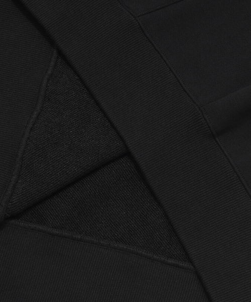 COVERNAT(カバーナット)の「アーチロゴフードパーカー ブラック(パーカー・レディース・その他・SMALL/MEDIUM/LARGE/X-LARGE)」の3枚目の写真