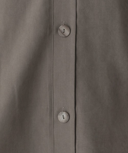 Elura（エルーラ）の「スウェードライクＶブラウス/636913（シャツ/ブラウス・レディース・モカ/オフホワイト/グレー・FREE）」の19枚目の写真