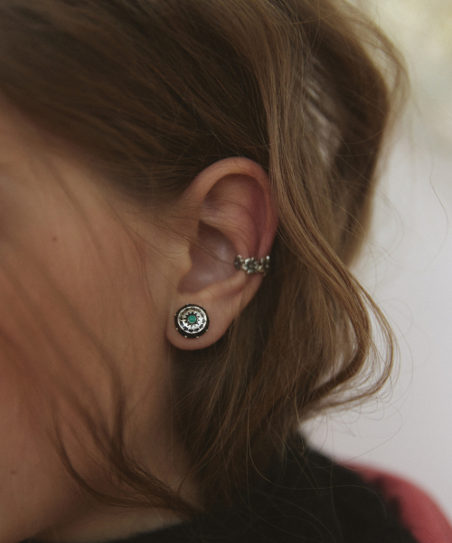 NFF（エヌエフエフ）の「totem round earrings-black（ピアス（両耳用）・レディース・その他・FREE）」の4枚目の写真