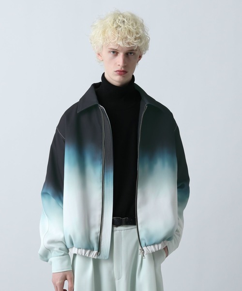 HARE(ハレ)の「グラデーションブルゾン(HARE)(ブルゾン・メンズ・ブラック系その他/グリーン系その他・FREE)」の2枚目の写真