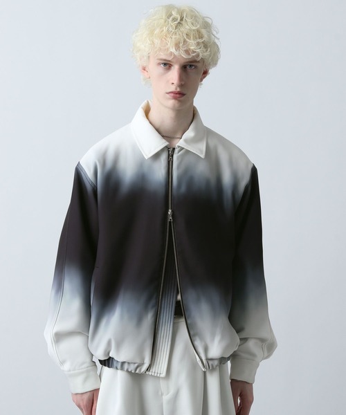 HARE(ハレ)の「グラデーションブルゾン(HARE)(ブルゾン・メンズ・ブラック系その他/グリーン系その他・FREE)」の9枚目の写真