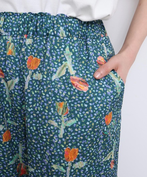 l'atelier du savon（アトリエドサボン）の「ちぎり絵のチューリッププリントパンツ（その他パンツ・レディース・レッド/グリーン・FREE）」の15枚目の写真