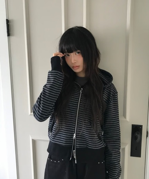 DAYDAY(デイデイ)の「カテゴリーロゴダブルジップフーディー(パーカー・レディース・グレー/ブラック/ブラック×グレー/ネイビー/グレー系その他/ブラック系その他・M/L)」の3枚目の写真