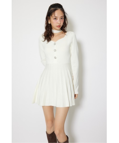 rienda(リエンダ)の「フロントビジュープリーツミニニットワンピース 秋服 冬服(ワンピース・レディース・ブラック/レッド/ホワイト・FREE)」の16枚目の写真