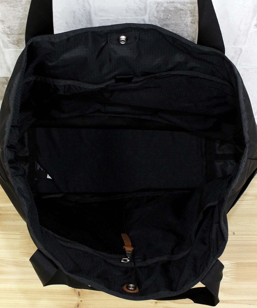 GREGORY(グレゴリー)の「オールマイティートート ALMIGHTY TOTE(トートバッグ・メンズ・ブラック/ブラック系その他・ONE)」の15枚目の写真
