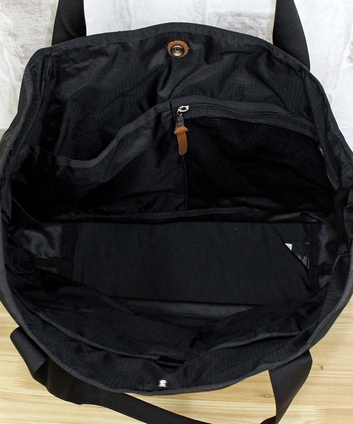 GREGORY(グレゴリー)の「オールマイティートート ALMIGHTY TOTE(トートバッグ・メンズ・ブラック/ブラック系その他・ONE)」の16枚目の写真