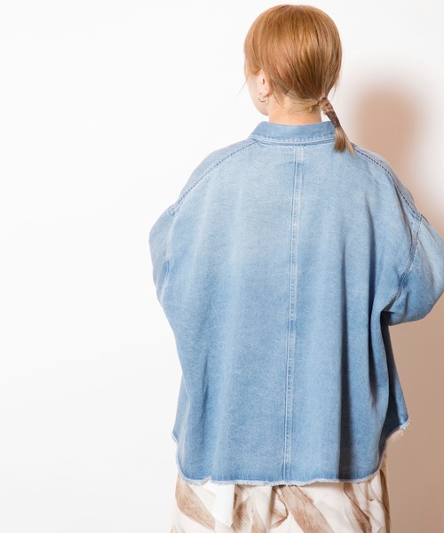 OSMOSIS（オズモーシス）の「セルロースデニムビッグシャツ（シャツ/ブラウス・レディース・ライトブルー/ブラック/ブルー・ONE SIZE）」の13枚目の写真